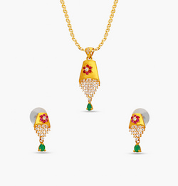 The Tantalizing Pendant Set